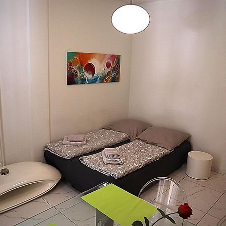 Laura Aristotelous Square Apartment Tesalonika Bagian luar foto